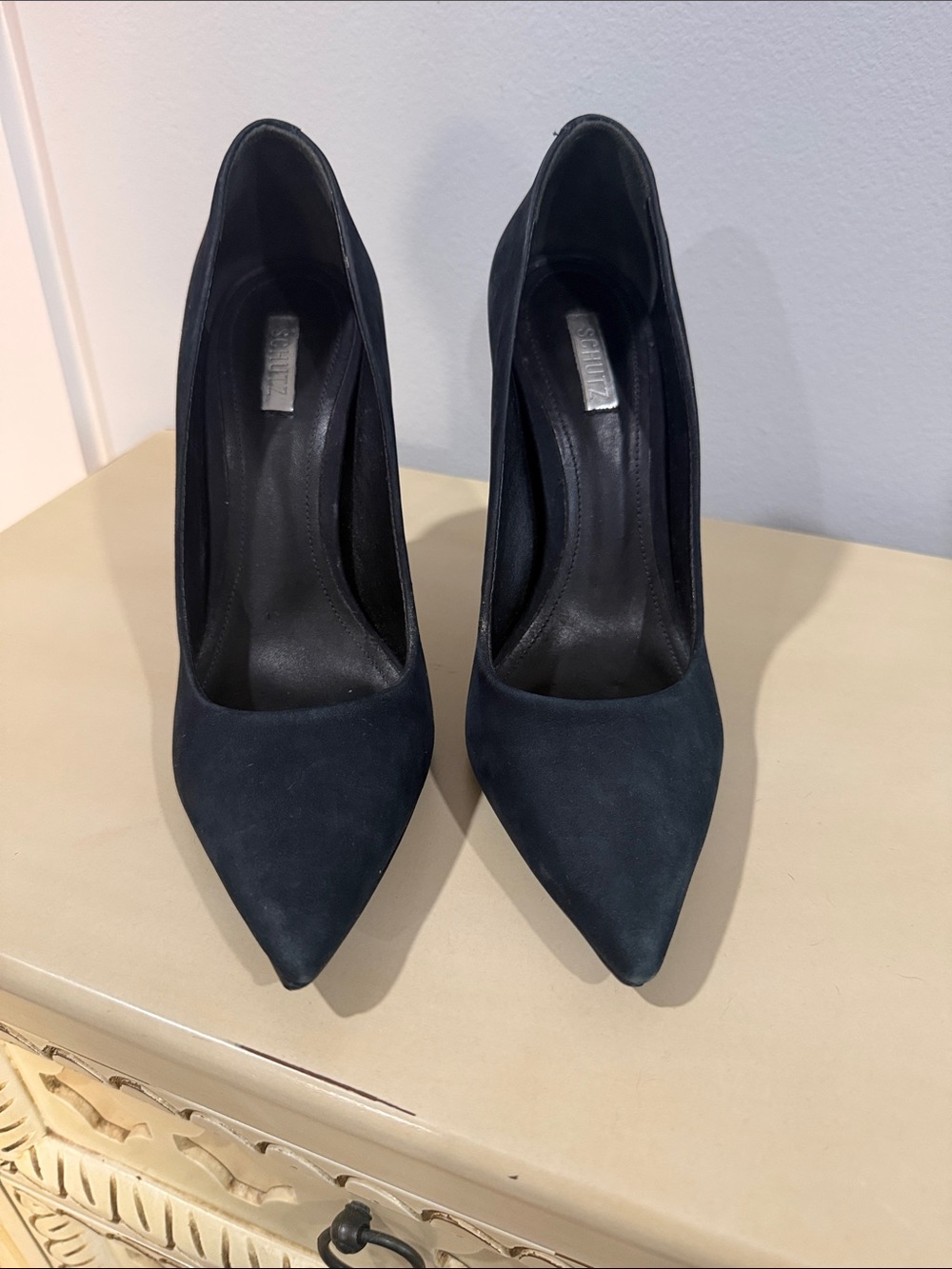 SCHUTZ Pointed-Toe Pumps in black Suede